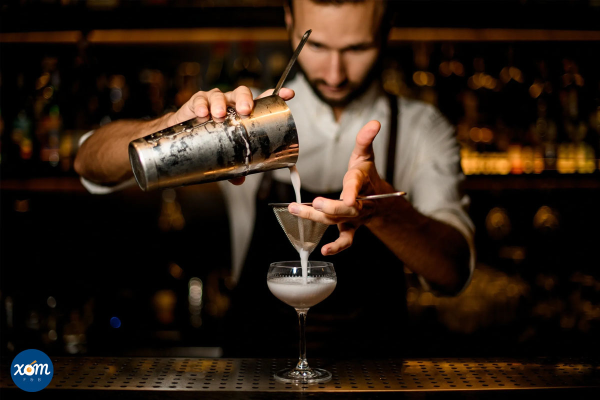 Muốn Trở Thành Một Bartender Nên Bắt Đầu Từ Đâu