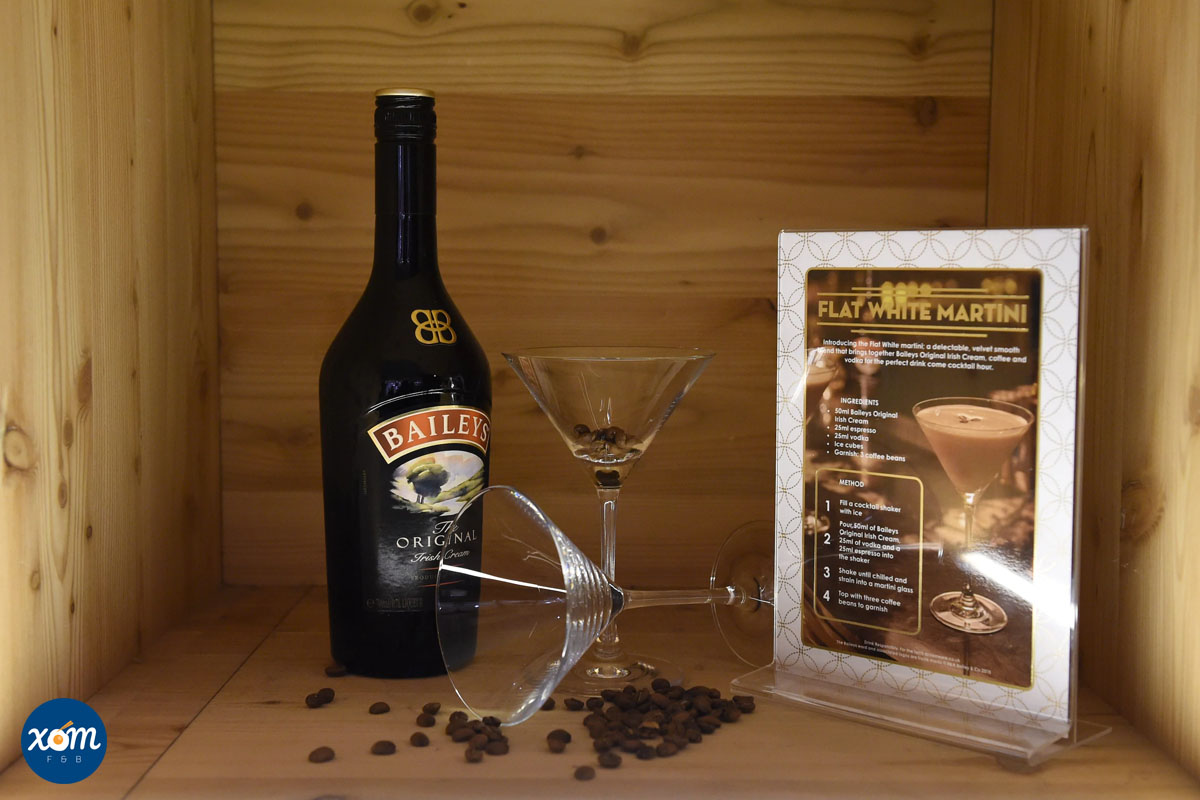 Các Loại Rượu Mùi Mà Một Bartender Nên Biết 