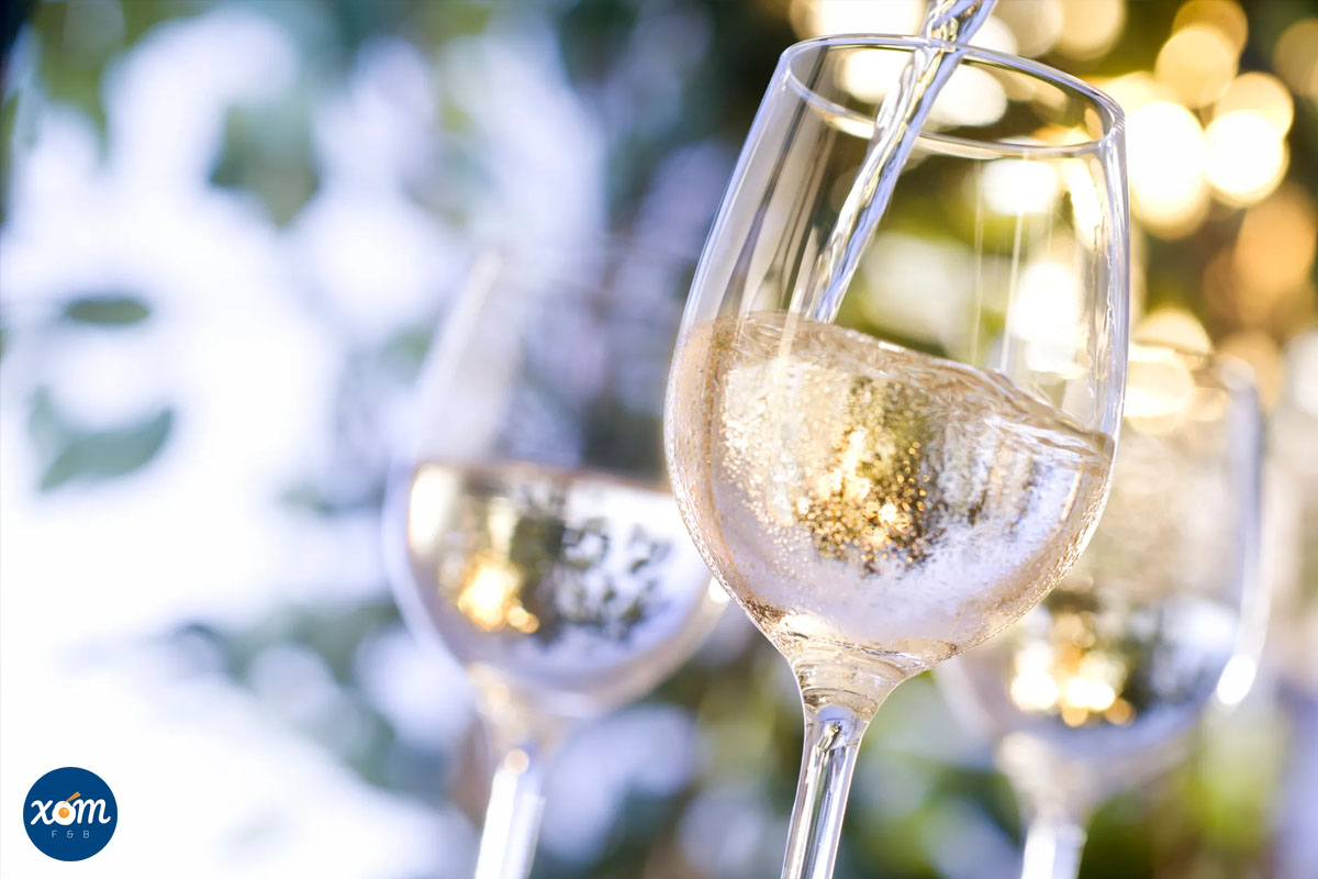 Các Loại Rượu Vang Cơ Bản Cần Biết 