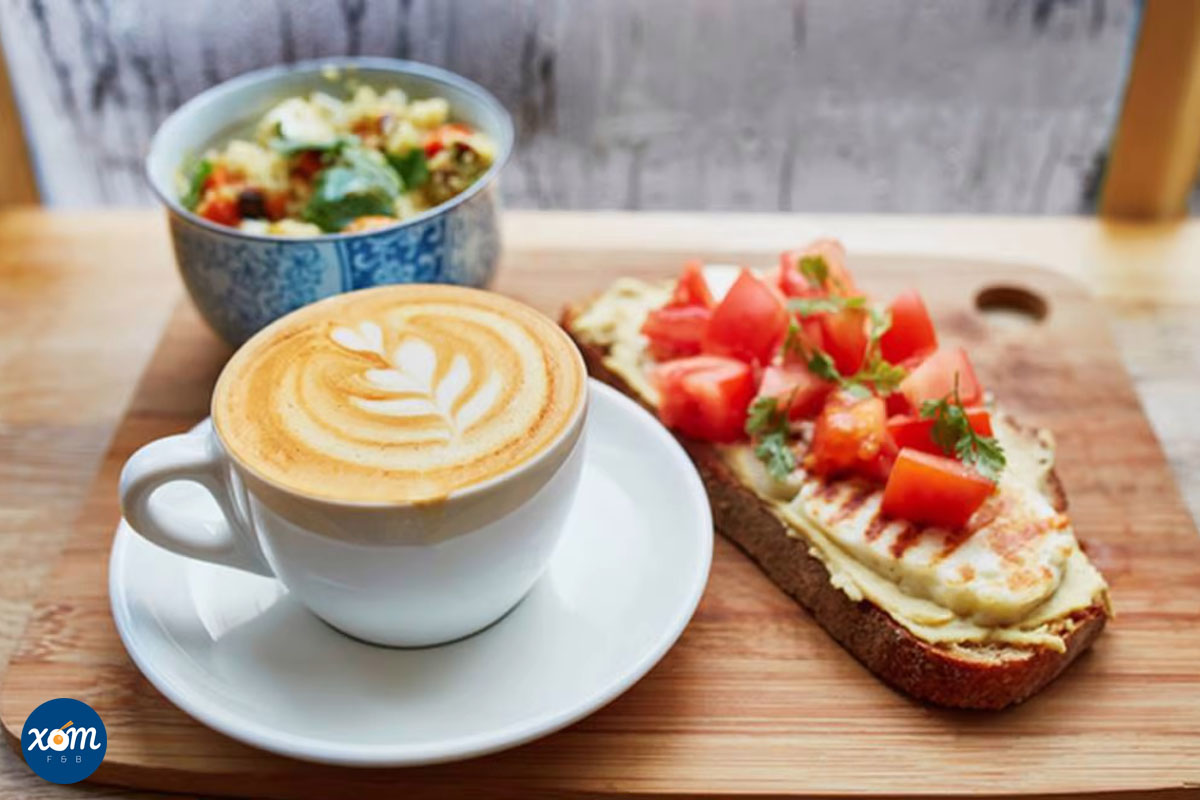 Loại Thức Ăn Có Thể Phục Vụ Trong Quán Cà Phê