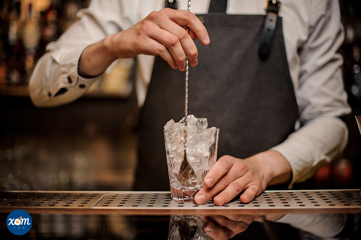 Các Kĩ Thuật Pha Chế Cocktail 