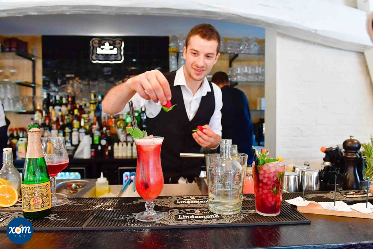 Các Kĩ Thuật Pha Chế Cocktail 