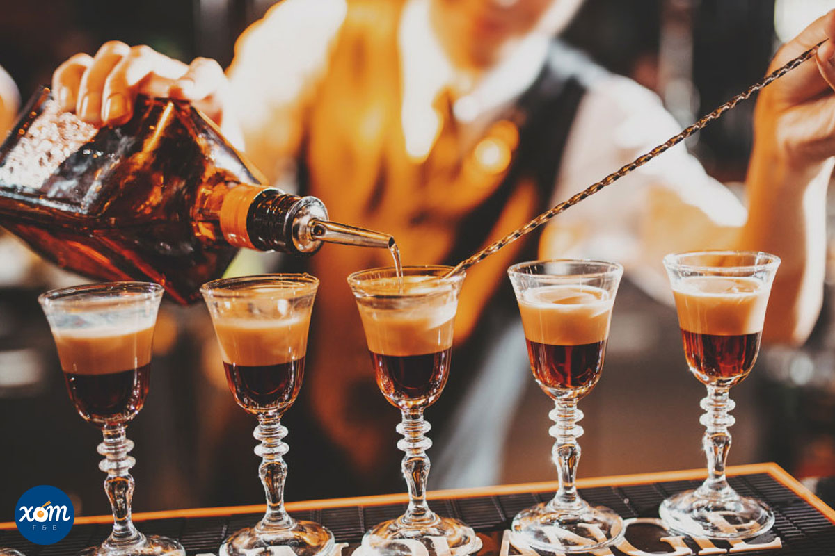 Các Kĩ Thuật Pha Chế Cocktail 