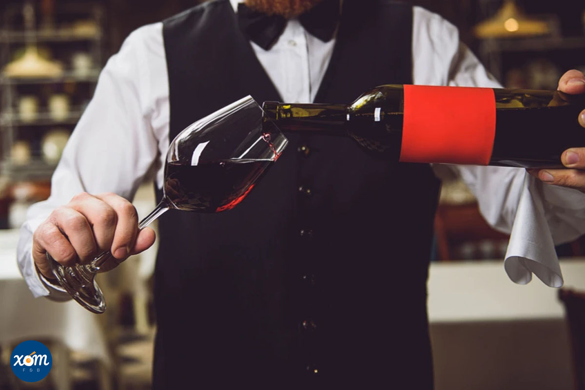 Các Phụ Kiện Cần Thiết Để Phục Vụ Rượu Vang 