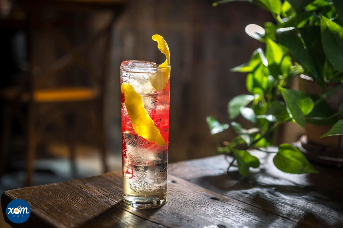 Các Loại Đá Dùng Trong Pha Chế Cocktail