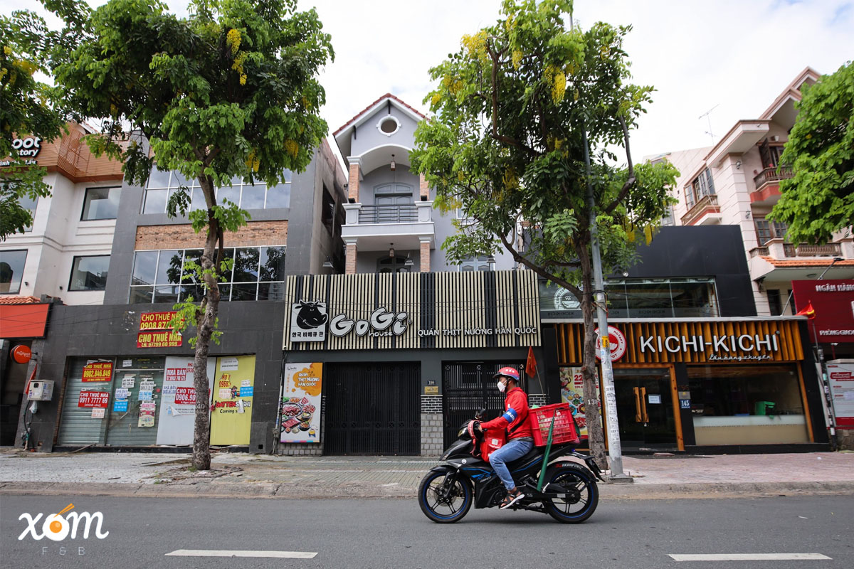 Lý Do Gì Khiến Nhiều Nhà Hàng Rơi Vào Khủng Hoảng Nhân Lực Sau Đại Dịch?